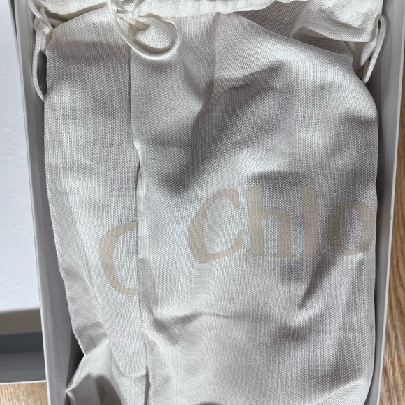 Chloé Red Suede Scallop Espadrilles - Picture 10 of 10